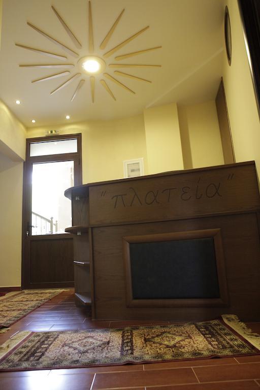 Appartamento Xenonas Platia Káto Loutrákion Esterno foto